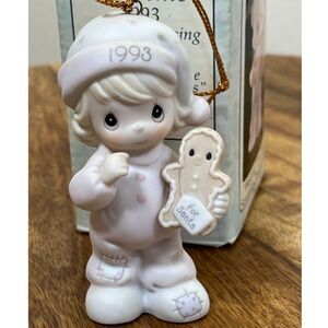 Precious Moments "Wishing you the sweetest Christmas" Hanging Ornament (1993)